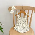 Floral baby girl cotton romper set with matching bow headband and ruffle details - Size 66 / Floral