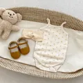 Set neonato con body a quadretti beige floreale, fascia e scarpe color zenzero - Top / Floreale / 66cm