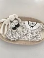 Floral print baby girl set with ruffle collar top and matching bloomers in straw basket - 66cm / Black Floral