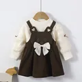 Abito da bambina in velluto a coste marrone con orsetto e top con maniche a sbuffo - Caffè