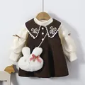 Mädchenkleid aus braunem Cord mit Plüschhasentasche und Netzärmeln im 2-teiligen Set - Kaffeebraun / 90cm