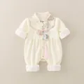 Tutina in cotone per neonata beige con motivo in stile cinese e nappe rosa decorative - Bianco Sporco / 66CM