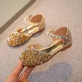 Glitzernde Pailletten Mary Jane Prinzessinnenschuhe für Mädchen mit Perlenriemen und flacher Sohle - Größe 21 (13.5cm) / Gold