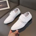 Klassische Kinderschuhe aus weißem Leder mit quadratischer Schnalle und Gummisohle - Größe 27 Innenlänge 18.4cm / Weiß