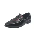 Detail of boys' black patent leather loafers with red textured vamp and metal buckle - Size 25 (Inner 18cm) / Red Leopard Pattern