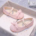 Scarpe Mary Jane rosa glitterate per bambine con fiocco e cinturino di perle stile 2023 - EU 26 / Rosa