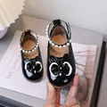 Girls' black patent leather Mary Jane shoes with pearls and lace bow decoration - EU 21 / Black