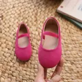 Mädchen Mary Jane Ballerinas in kräftigem Rosarot mit matter Oberfläche und Riemen - EU 21 / Fuchsia