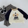 Detail of baby raglan sleeve t-shirt with koala print and striped joggers - 120cm / Koala Pattern (H0529)