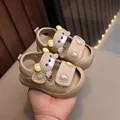 Sandali per neonati beige con orsetto dei cartoni e suola morbida con velcro - EU 25 / Kaki