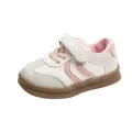 Dettagli delle strisce rosa e suola in gomma delle sneakers minimaliste per bambini - 21 / Rosa
