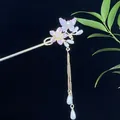 Eleganter Haarschmuck mit lavendelfarbenem Schmetterling und Perlenquasten - Lila Schmetterling Verlauf Lila Blume Künstliche Perle Quaste (2525)