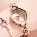 Montre quartz en or rose avec bracelet à strass et bracelet assorti à breloque étoile - Boîtier Or Rose Cadran Or Rose Bracelet Or Rose