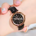 Schicke Damenquarzuhr mit facettierter Kristalllünette und schwarzem Lederarmband - Roségold Gehäuse Schwarzes Zifferblatt Schwarzes Armband