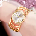 Orologio al quarzo dorato da donna con quadrante argento e bracciale rigido artistico - Cassa Oro Quadrante Bianco