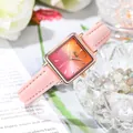 Schicke Roségold-Uhr mit rechteckigem Gehäuse, rosa Lederarmband und Verlaufs-Zifferblatt - Rosa