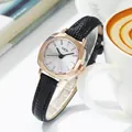 Reloj retro cuadrado para mujer con correa de cuero negro y caja de metal en oro rosa - Correa Negra Esfera Blanca
