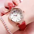 Reloj de lujo para mujer en oro rosa con bisel de pedrería y correa de cuero rojo - Caja de Oro Rosa Esfera Blanca Correa Roja