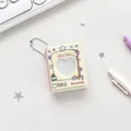 Mini portatarjetas de fresa crema con ventana de corazón y colgante de cadena - Tostada Beige