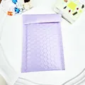 Lilac bubble mailers for small cards with shockproof honeycomb texture and self-adhesive seal - 11cm x 14cm / Purple