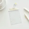 Tarjetero transparente con forma de techo beige con patrón de estrellas y cadena de bolas - Estrella Amarilla