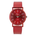 Detail van rood kwartshorloge met mesh band en minimalistische Geneva wijzerplaat - Rood
