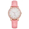 Damen Quarz Uhr in Rosa mit Strass-Lünette und Lederarmband in Krokodil-Optik - Rosa