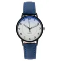Dettaglio quadrante sfumato blu e bianco dell'orologio al quarzo con cifre e cinturino opaco - Quadrante Bianco Cinturino Blu