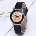 Μινιμαλιστικό ρολόι quartz με μαύρο δερμάτινο λουράκι και λαμπερές λεπτομέρειες strass - Μικρό / Λευκό Καντράν Μαύρο Λουράκι