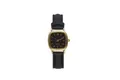 Dettaglio di un orologio vintage con cassa dorata, cinturino in pelle nera e movimento al quarzo - Cassa Oro Quadrante Nero Cinturino Nero