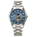 Dettaglio del quadrante scheletrato blu con lancette luminose su orologio di lusso - Bicolore Oro Blu
