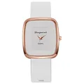 Dettaglio della cassa dell'orologio quadrata oro rosa con quadrante bianco e cinturino in silicone - Bianco