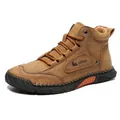 Bottines homme en cuir marron avec détails cousus main et semelles en caoutchouc noir - EU 38 / Marron
