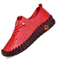 Scarpe basse da donna in pelle rossa con fori a stella e cuciture fatte a mano - Rosso Traforato (Cucito)