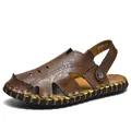 Dunkelbraune Herren Leder-Sandalen mit atmungsaktiven Cut-Outs und Kontrastnähten - EU 38 / Braun