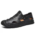 Herren Lederstrandsandalen in Schwarz mit handgewebtem, hohlem Design für draußen - EU 38 / Schwarz