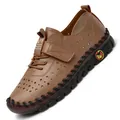 Chaussures de loisirs en cuir marron pour femmes avec motifs étoilés et semelle en gomme - 35 / Marron (Ajouré)