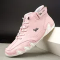Roze hoge lederen boots met kiezeltextuur en rubberen zool met golfontwerp - Wit Roze