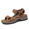 Sandalias de cuero para hombre con cojín de aire y correas de velcro ajustables - 38 / Tostado
