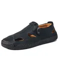Sandalias de verano para hombre en cuero negro con punta cerrada y suela de goma - EU 38 / Negro