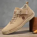 Herren Freizeitschuhe aus khakifarbenem Wildleder mit Handnaht und hoher Gummisohle - 38 / Khaki