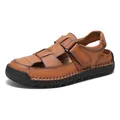 Sandalias de cuero marrón para hombre con punta cerrada y suela de goma gruesa y suave - EU 38 / Tostado