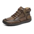 Herren High-Top Leder-Freizeitschuhe in Dunkelbraun mit handgenähter Gummisohle im Detail - EU 38 / Khaki