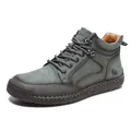 Herren High-Top Lederstiefel in Grauem Nubuk mit robuster, genähter Gummisohle - Grün