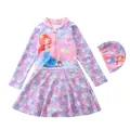 Detail van zeemeermin zwempak met lange mouwen voor meisjes en kleurrijke schubben - 2XL / Sprookjes Zeemeermin (Roze Paars Blauw Gradiënt)