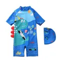Détail du maillot de bain bleu pour garçons avec nageoires de dinosaure 3D et motif - S / Motif Voiture Dinosaure Bleu Vif