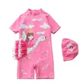 Maillot de bain rose pour enfant avec motif cygne, bonnet de bain et volants à la taille - S / Princesse Cygne (D33-1)