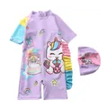 Détail du maillot de bain licorne violet avec volant latéral et bonnet de bain assorti - S / Joyeux Anniversaire (D42-6BT)