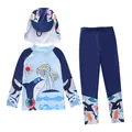 Dreiteiliges UV-Schwimmset für Jungen mit Langarm-Oberteil und Hai-Meeresmotiven - 2XL / Gegen die Sonne (DCM2819-3BW)