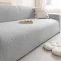 Copridivano in pile teddy grigio chiaro con trama bouclé spessa e vestibilità elastica - Posto Singolo / Grigio chiaro